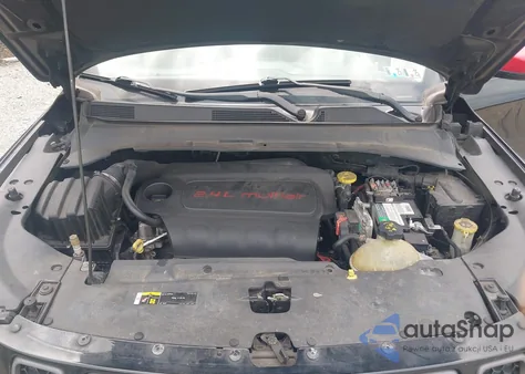 2018 Jeep Compass Trailhawk 4X4 from USA, damaged, VIN 3C4NJDDB6JT114501